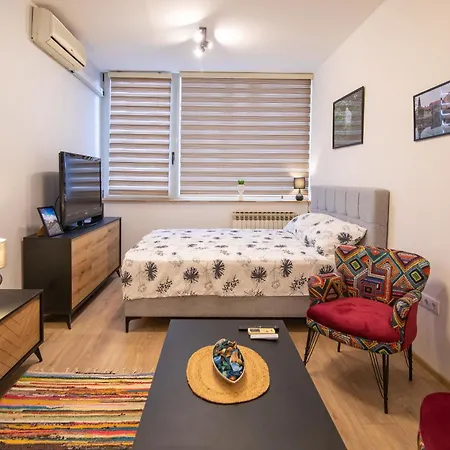 Apartment Velvet