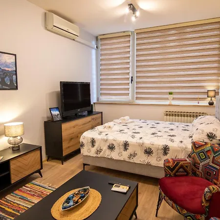 Velvet Apartment