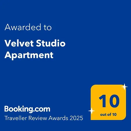 Apartment Velvet *